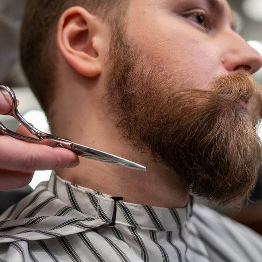 Come si porta la barba nel 2023: i consigli e i prodotti giusti