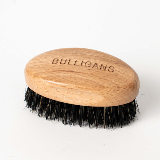 Spazzola per Barba Bulligans: Design Ergonomico e Setole Robuste